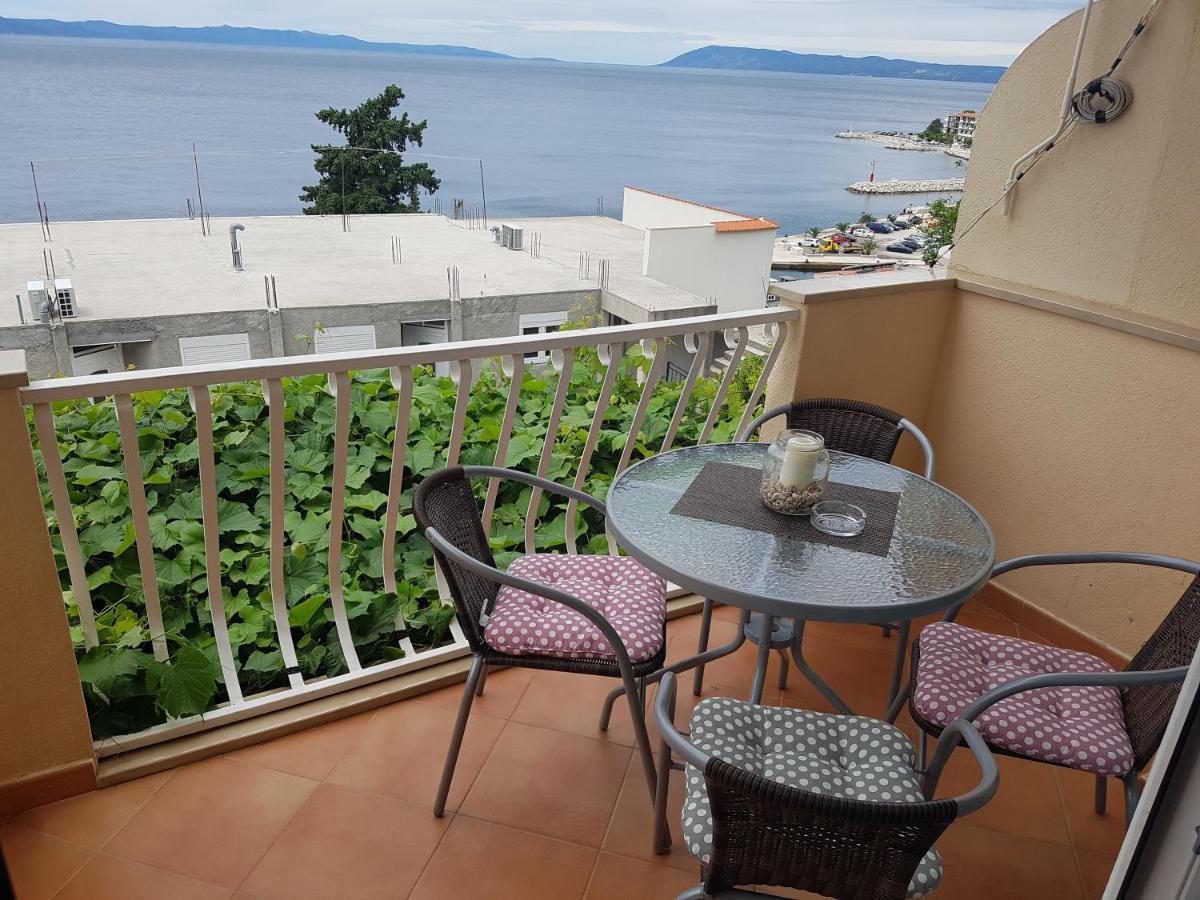Vila Nives Podgora Exteriör bild