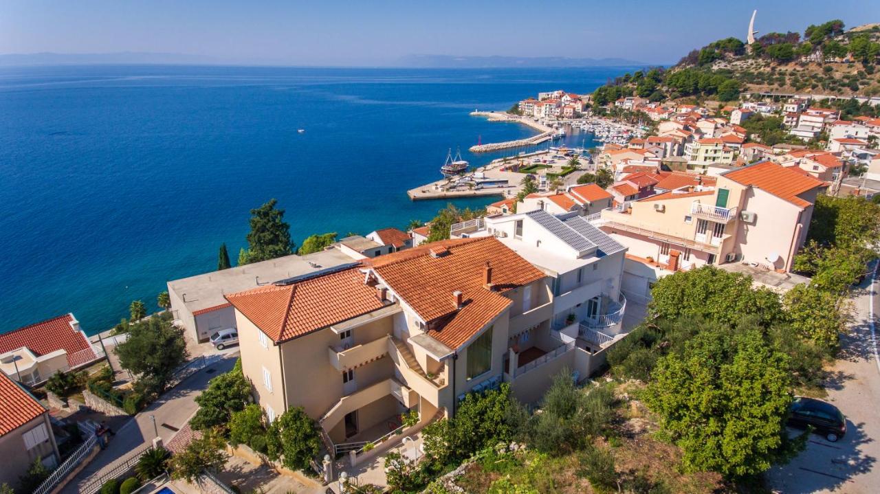 Vila Nives Podgora Exteriör bild